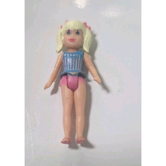Vintage 1990 Galoob Secret Places Pool Figure Doll Miniature Diorama - Picture 1 of 3